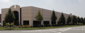 15 Michael Ave, Farmingdale Industrial/Office Space For Lease