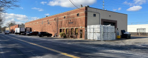 4 Commercial Ave, Garden City Industrial Space For Lease