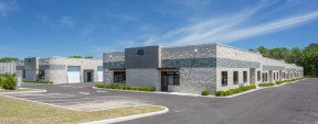 48 Windsor Pl, Central Islip Industrial Space For Lease