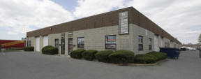 70 Corbin Ave, Bay Shore Industrial Space For Lease