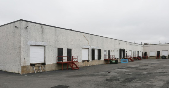 160 Wilbur Pl, Bohemia Industrial Space For Sublease