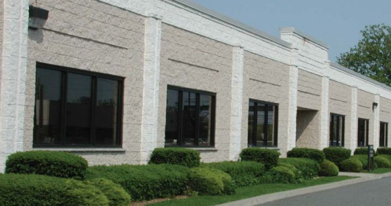 5 Aerial Way, Syosset Industrial/Office Space For Lease