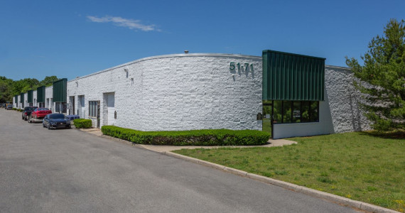 51-71 Windsor Pl, Central Islip Industrial Space For Lease