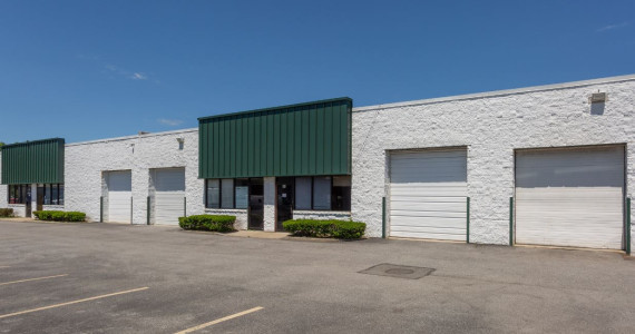 51-71 Windsor Pl, Central Islip Industrial Space For Lease