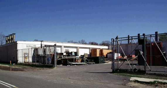 700 Chettic Ave, Copiague Industrial Space For Lease