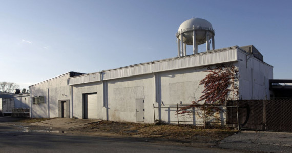 700 Chettic Ave, Copiague Industrial Space For Lease