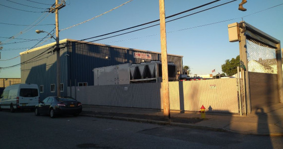 8 Bennington Ave, Freeport Industrial Space For Lease